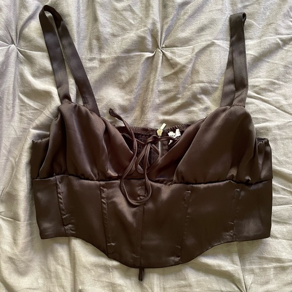 Garage Black Crop Top - Picture 1 of 3